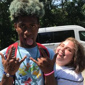 Meet your Posher, Joy